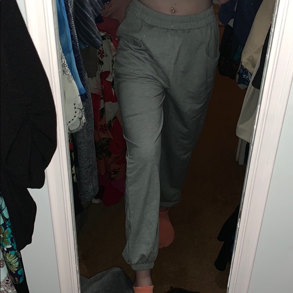 Solid Elastic Waist Sweatpants - Picture 6 of 6